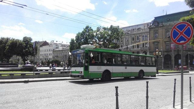 тролейбус №13