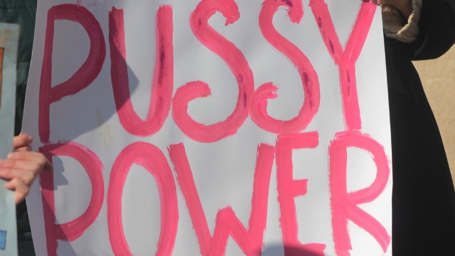 феміністичний марш "Солідарність, сестринство, підтримка"