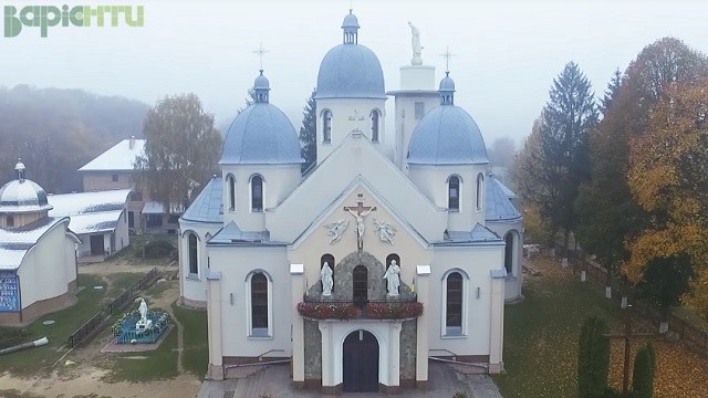 Церква Рясне