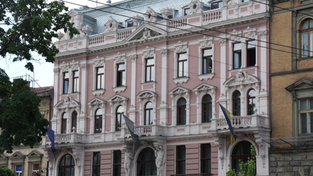 готелі Львова