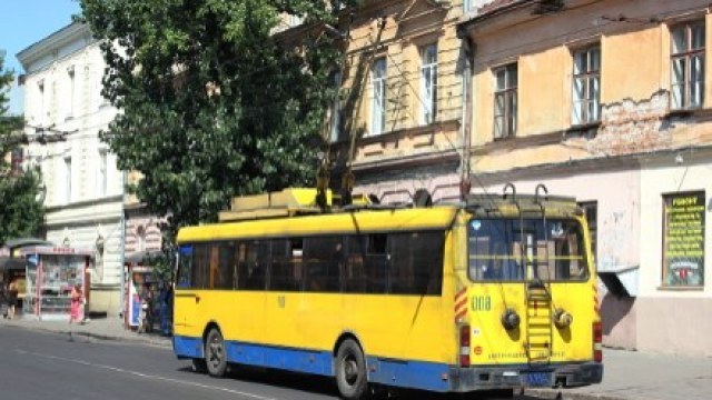 Тролейбус