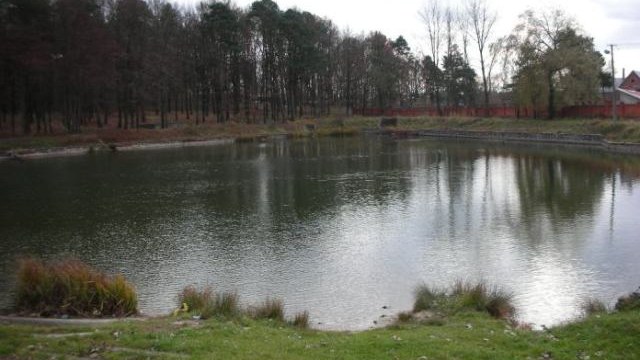 озеро в Брюховичах