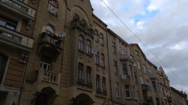 старі будинки у Львові