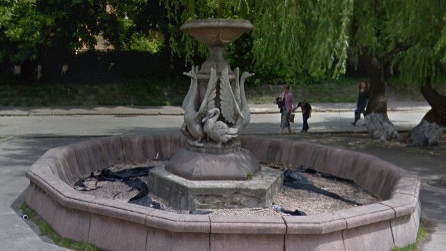 фонтан біля Підзамче