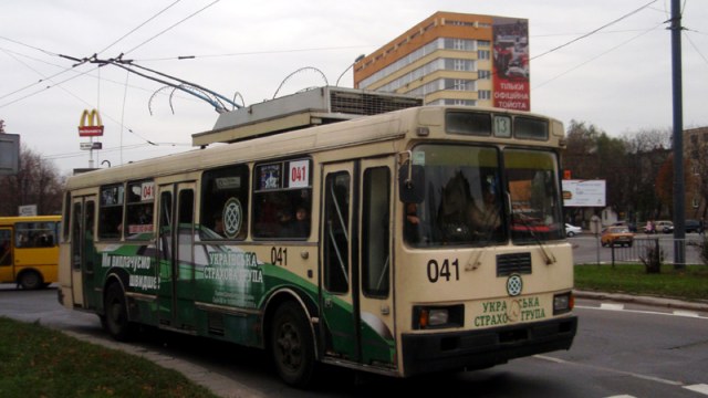 тролейбус №13