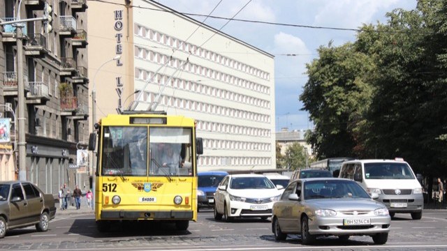 тролейбус у Львові