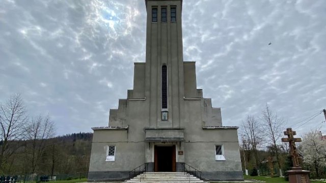 храм Покрови Пресвятої Богородиці