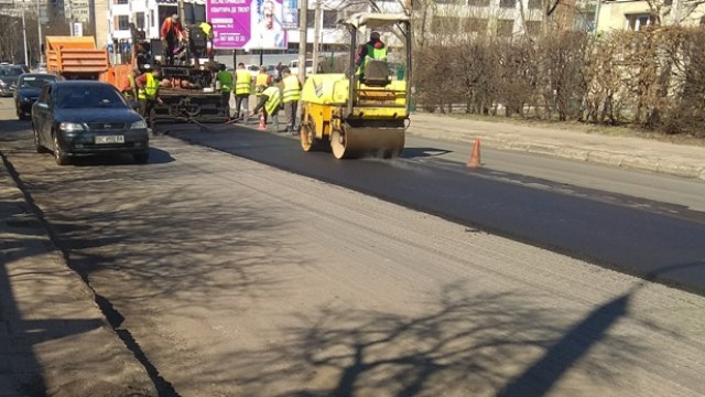 ремонт доріг у Львові