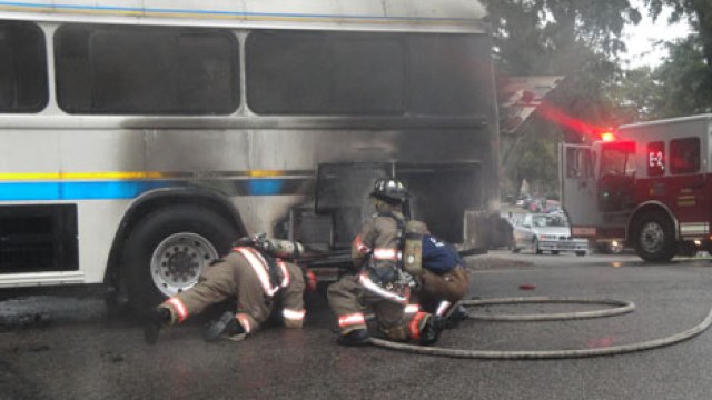пожежа в автобусі