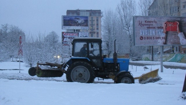 сніг у Львові