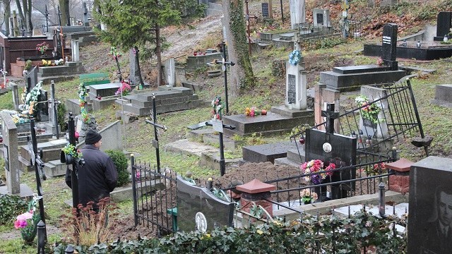 цвинтар у Львові