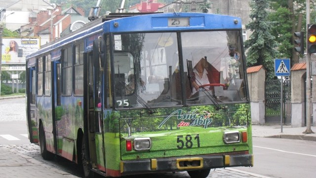тролейбус