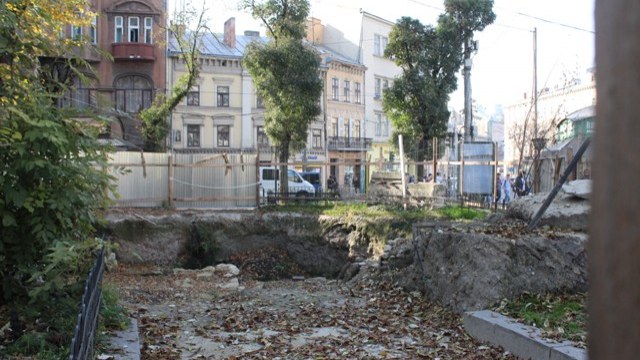 розкопки на площі Галицькій