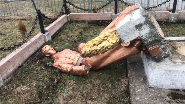 пам'ятник радянському солдату